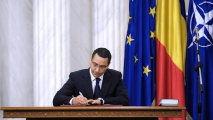 PDL face apel la parlamentarii USL cu diplome cinstite să susţină o moţiune contra lui Ponta